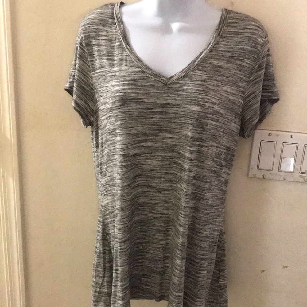 Very Comfy Tee